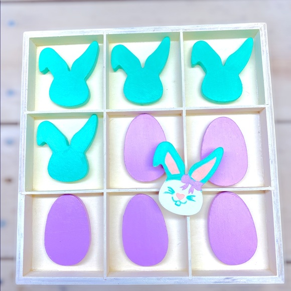 Hand painted Easter Bunny Tic Tac Toe - Picture 1 of 3